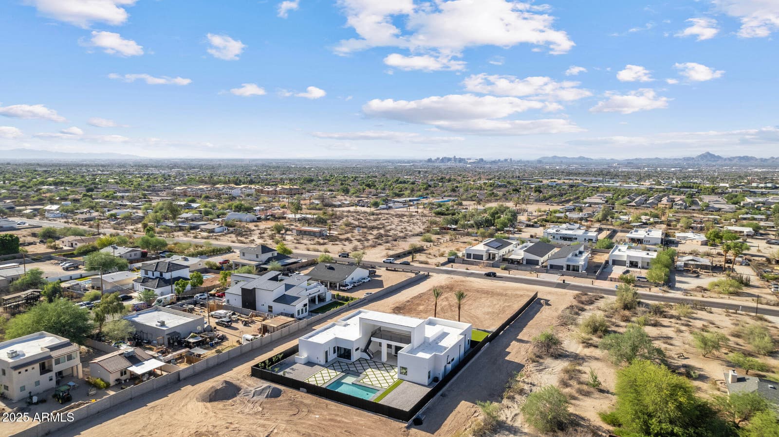 2309 E SOUTH MOUNTAIN Avenue, Phoenix, AZ 85042 — photo 108 of 118