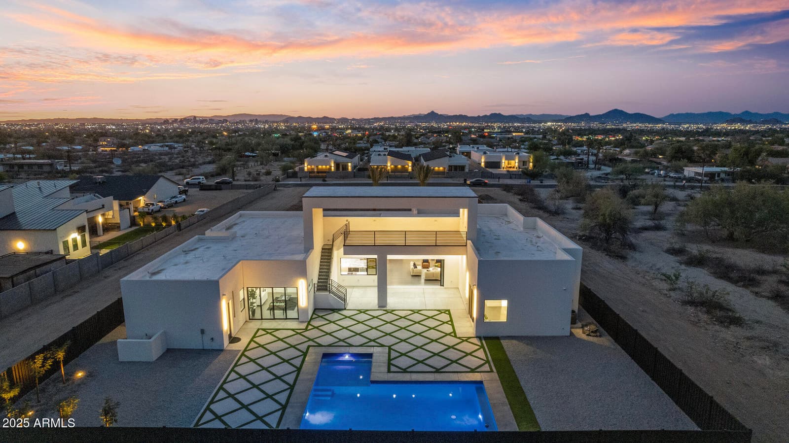 2309 E SOUTH MOUNTAIN Avenue, Phoenix, AZ 85042 — photo 115 of 118