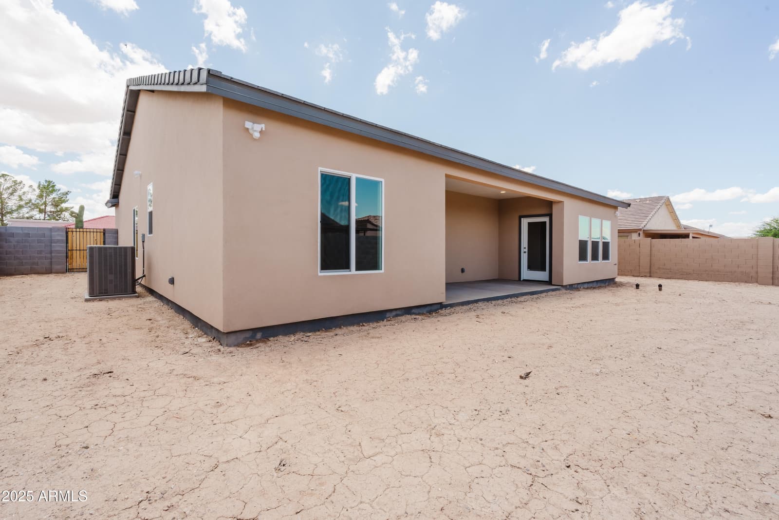9080 W SAN LAZARO Drive, Arizona City, AZ 85123 — photo 4 of 27