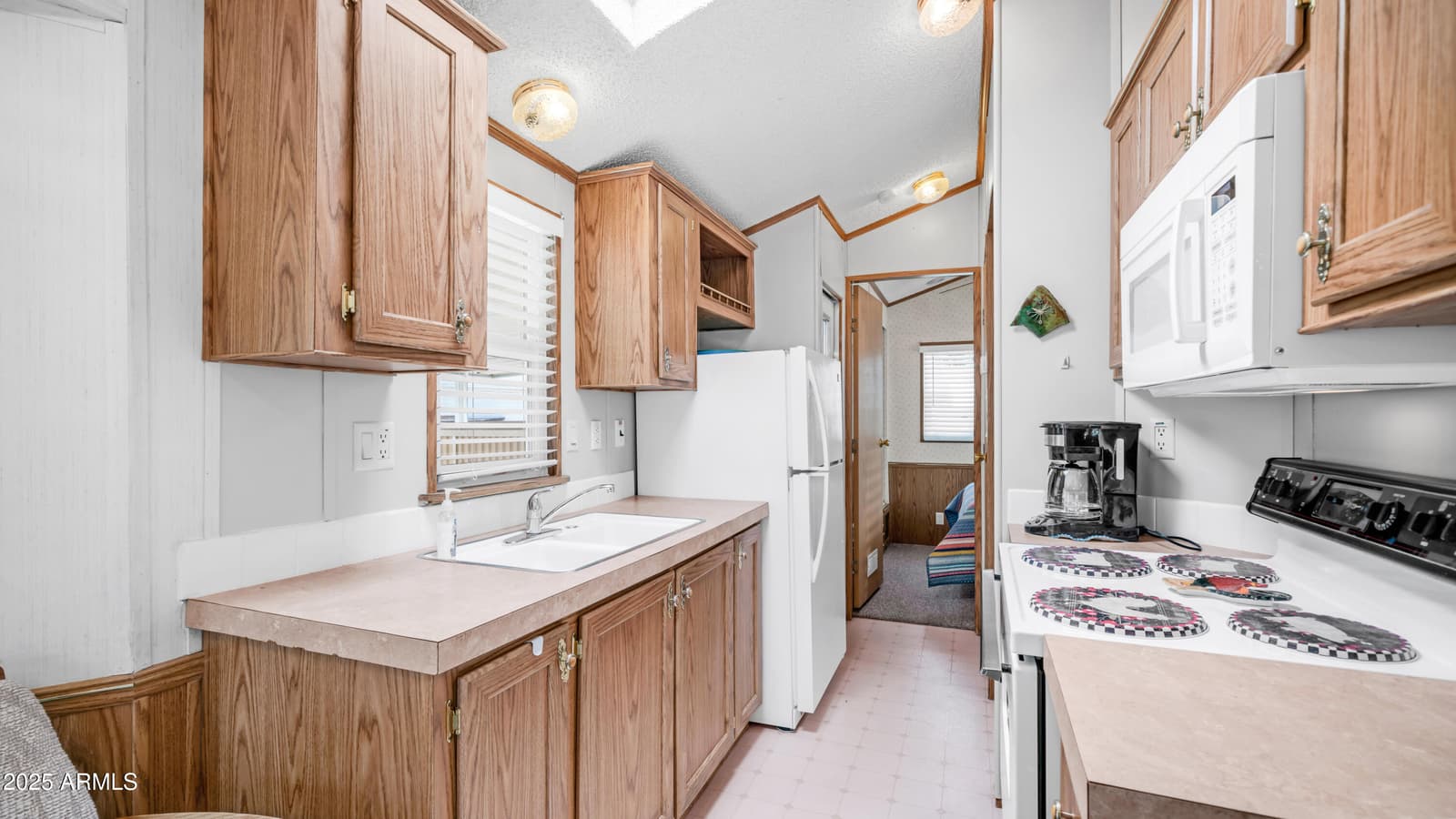579 JASPAR Drive 579, Apache Junction, AZ 85119 — photo 13 of 57