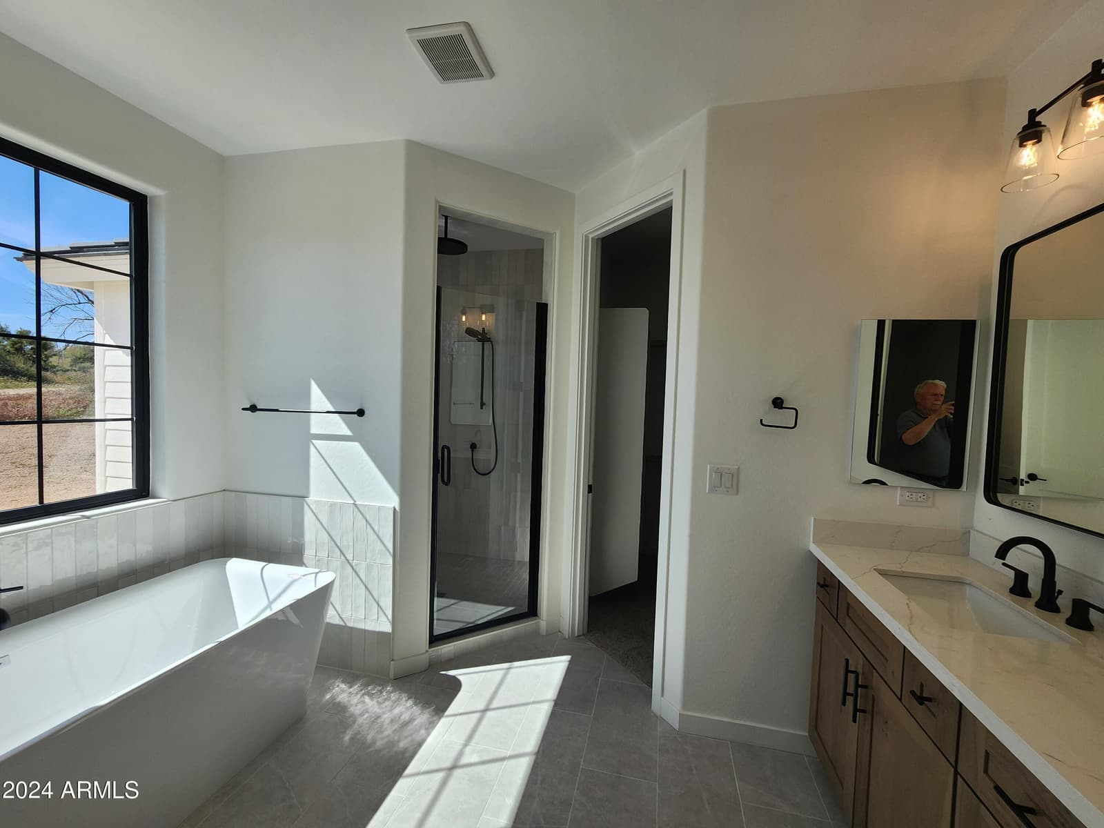 1635 W ARROWHEAD Lane, San Tan Valley, AZ 85144 — photo 18 of 27