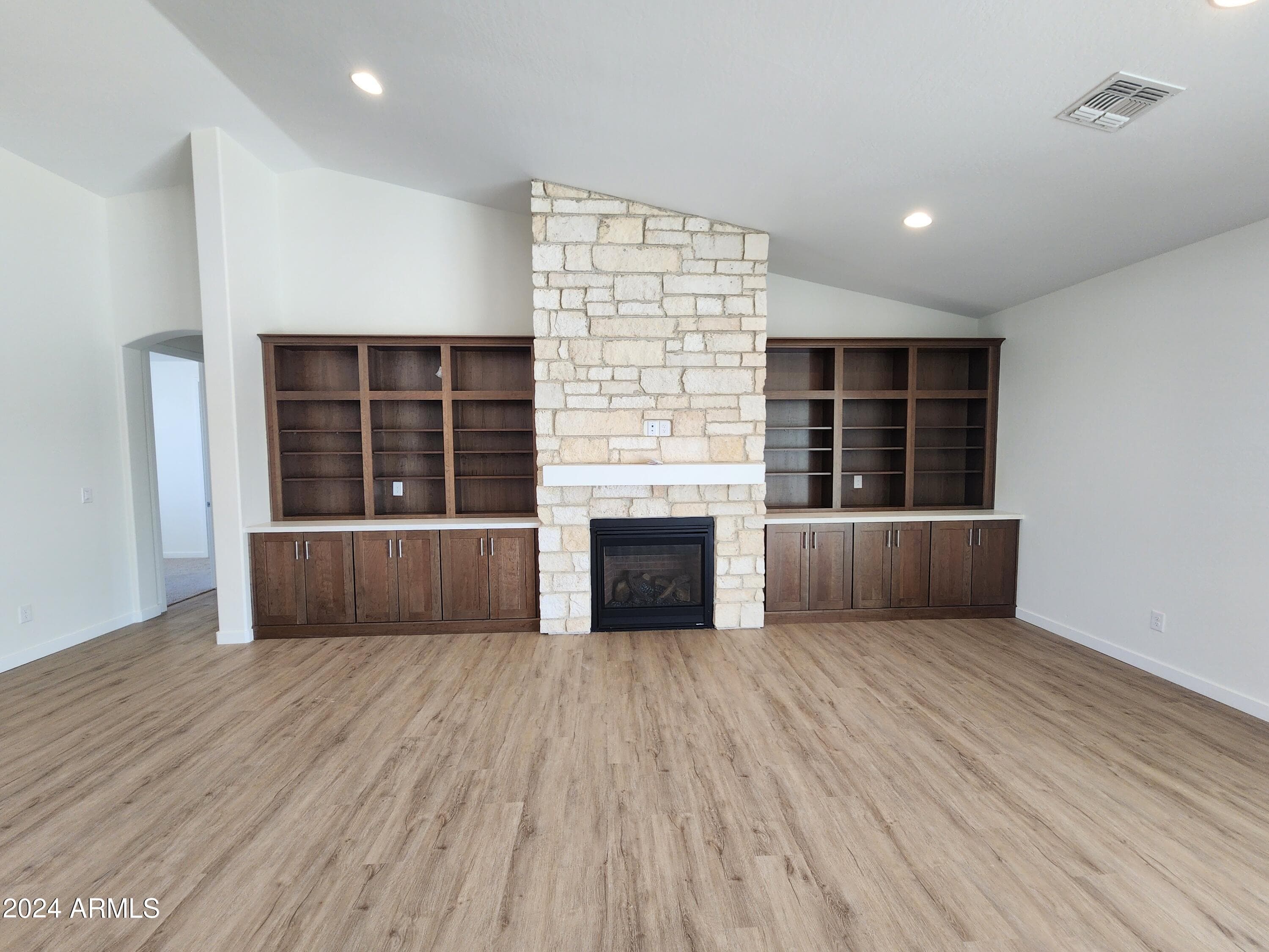 1645 W ARROWHEAD Lane, Queen Creek, AZ 85142 — photo 9 of 21