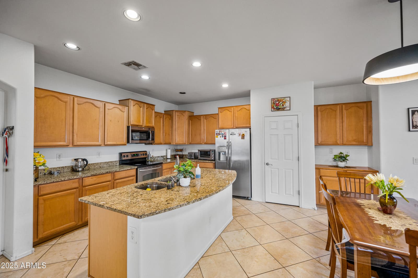 43579 W SANSOM Drive, Maricopa, AZ 85138 — photo 6 of 44