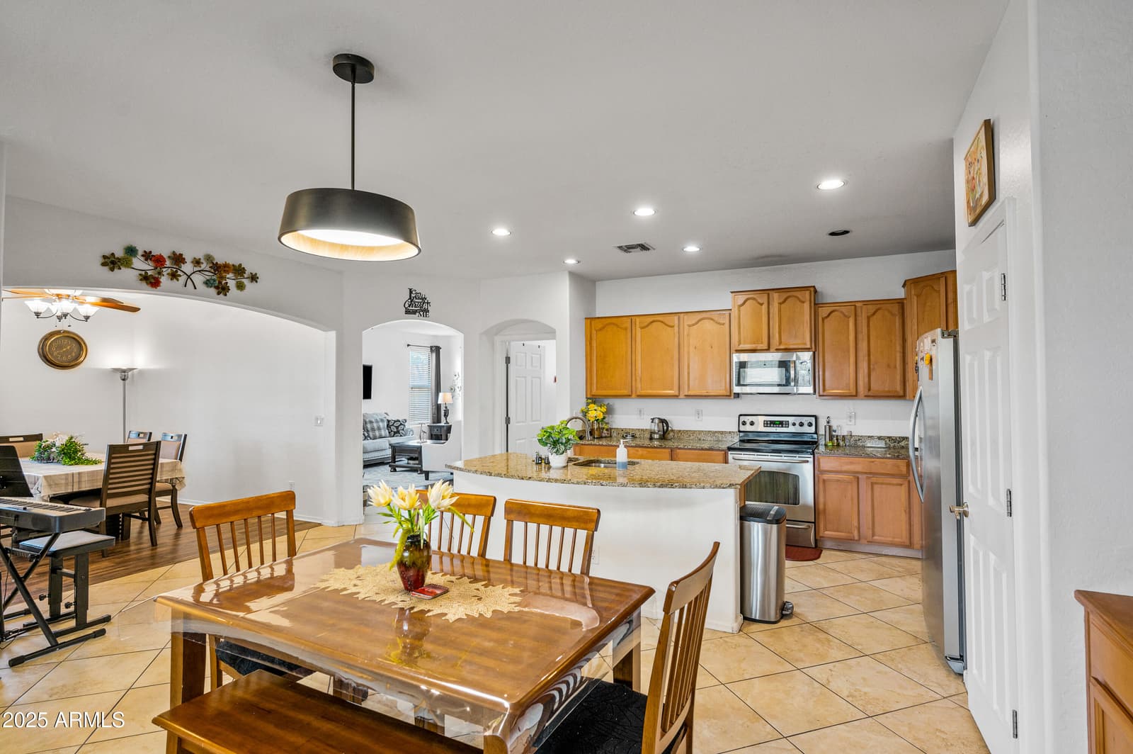 43579 W SANSOM Drive, Maricopa, AZ 85138 — photo 5 of 44