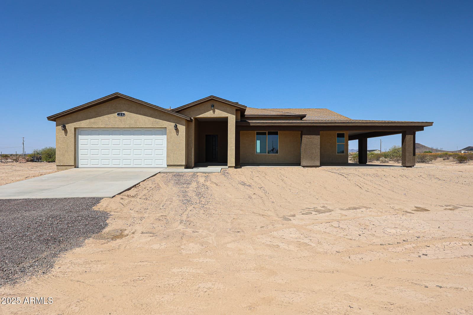 8230 S 351ST Lane, Tonopah, AZ 85354 — photo 3 of 48