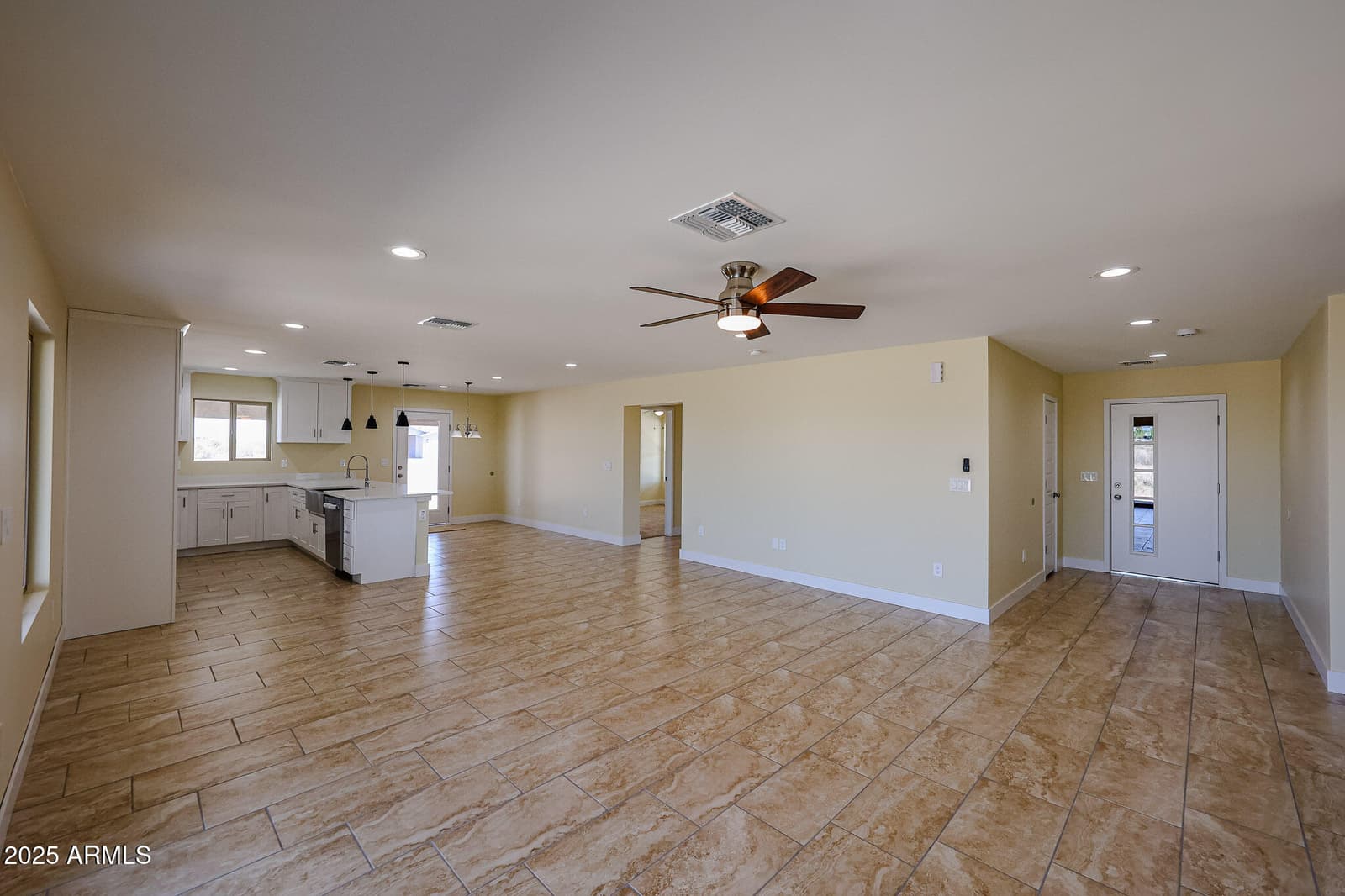 8230 S 351ST Lane, Tonopah, AZ 85354 — photo 6 of 48