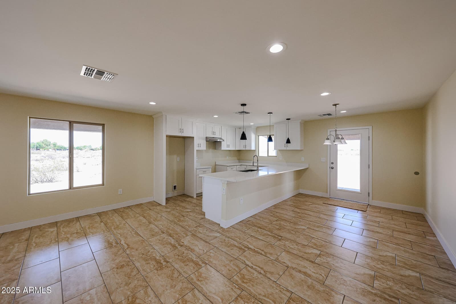 8230 S 351ST Lane, Tonopah, AZ 85354 — photo 11 of 48