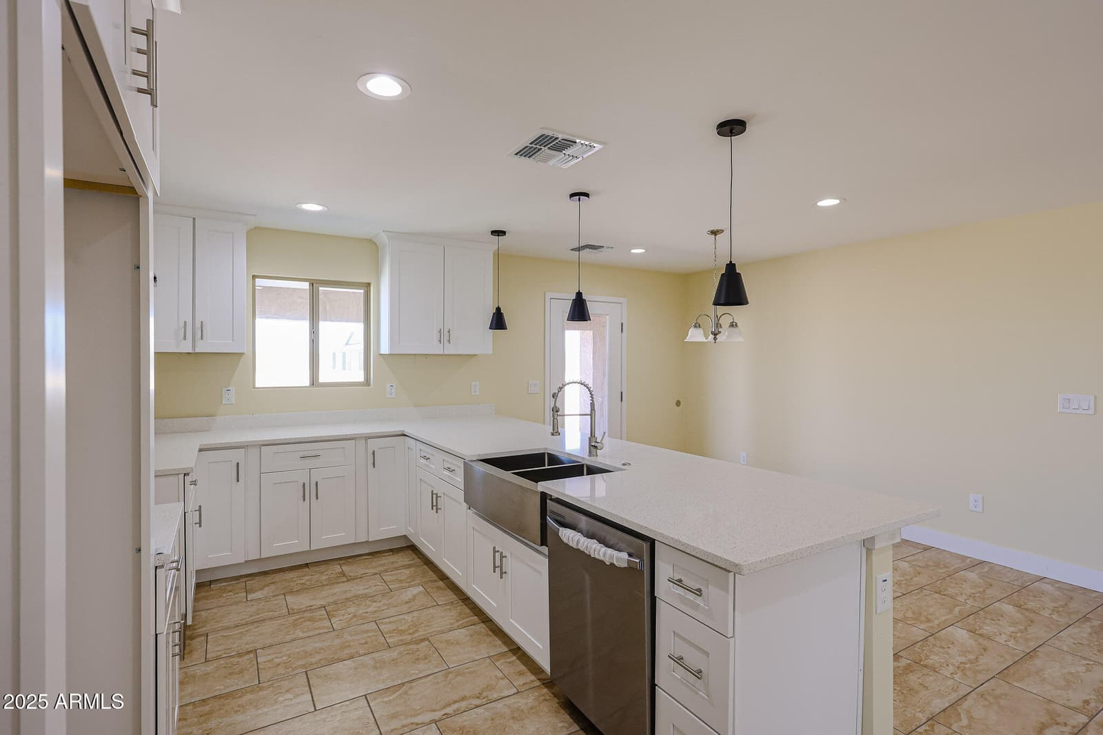 8230 S 351ST Lane, Tonopah, AZ 85354 — photo 15 of 48