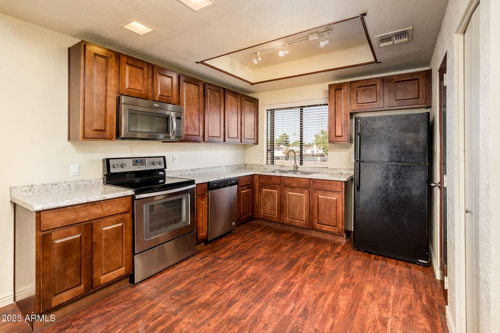 11666 N 28th Drive Unit 265, Phoenix, AZ 85029 — photo 5 of 22