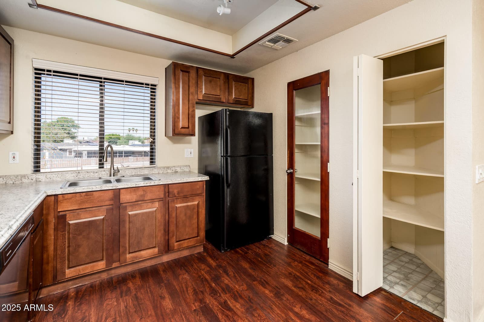 11666 N 28th Drive Unit 265, Phoenix, AZ 85029 — photo 6 of 22
