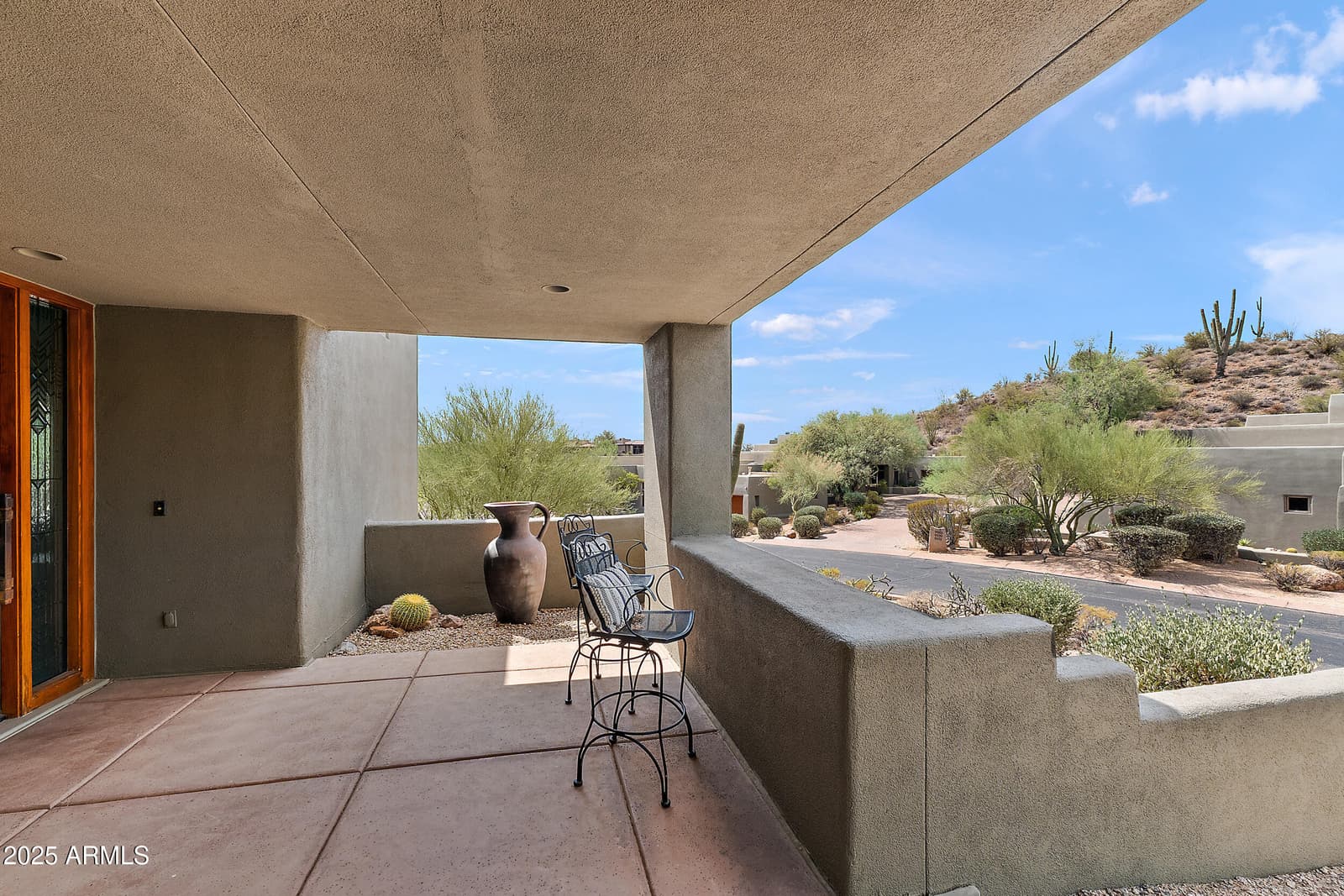 9934 E GRAYTHORN Drive, Scottsdale, AZ 85262 — photo 4 of 43
