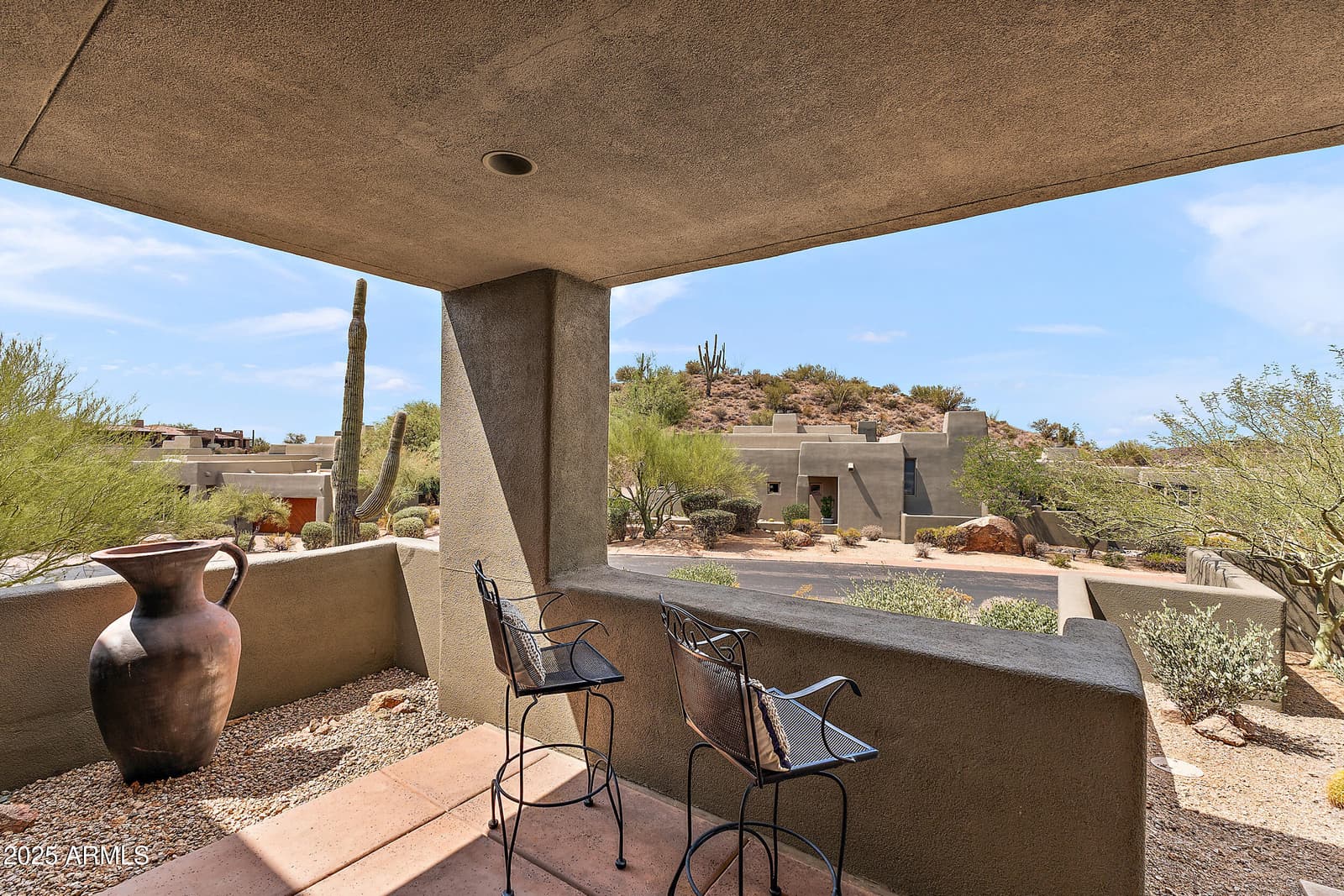 9934 E GRAYTHORN Drive, Scottsdale, AZ 85262 — photo 5 of 43