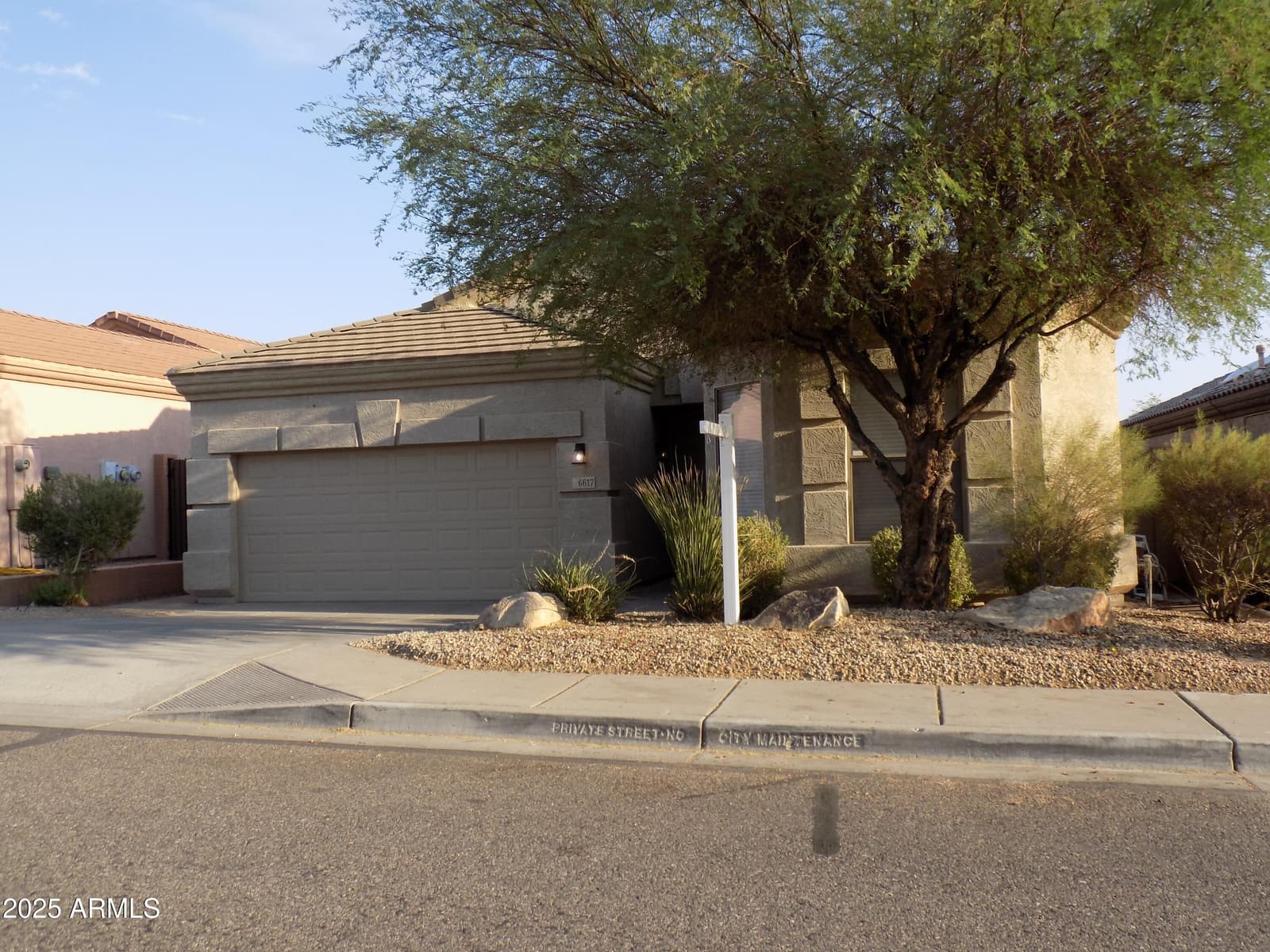 6617 W MOLLY Lane, Phoenix, AZ 85083 — photo 7 of 27