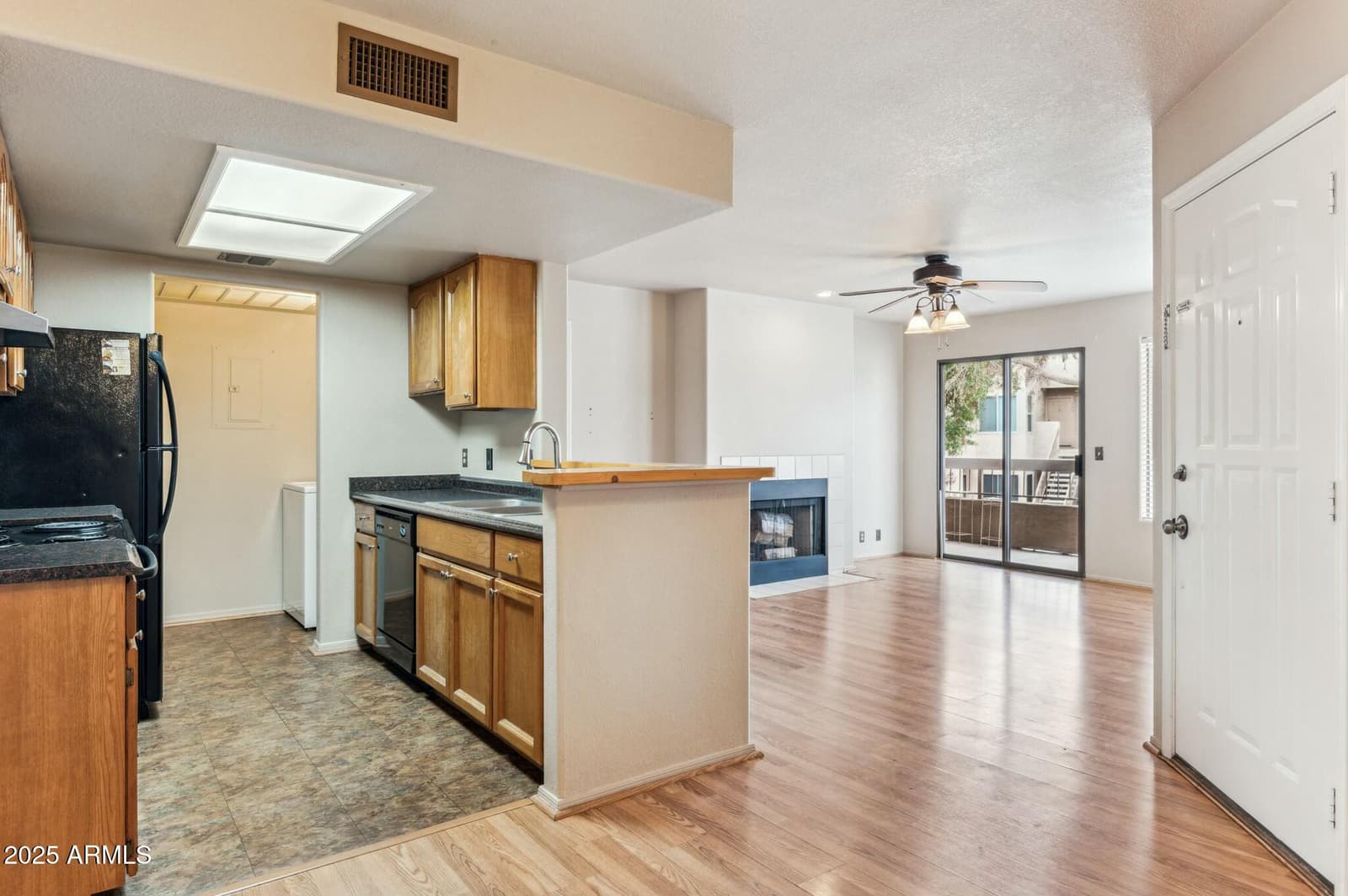 14645 N FOUNTAIN HILLS Boulevard 217, Fountain Hills, AZ 85268 — photo 11 of 21