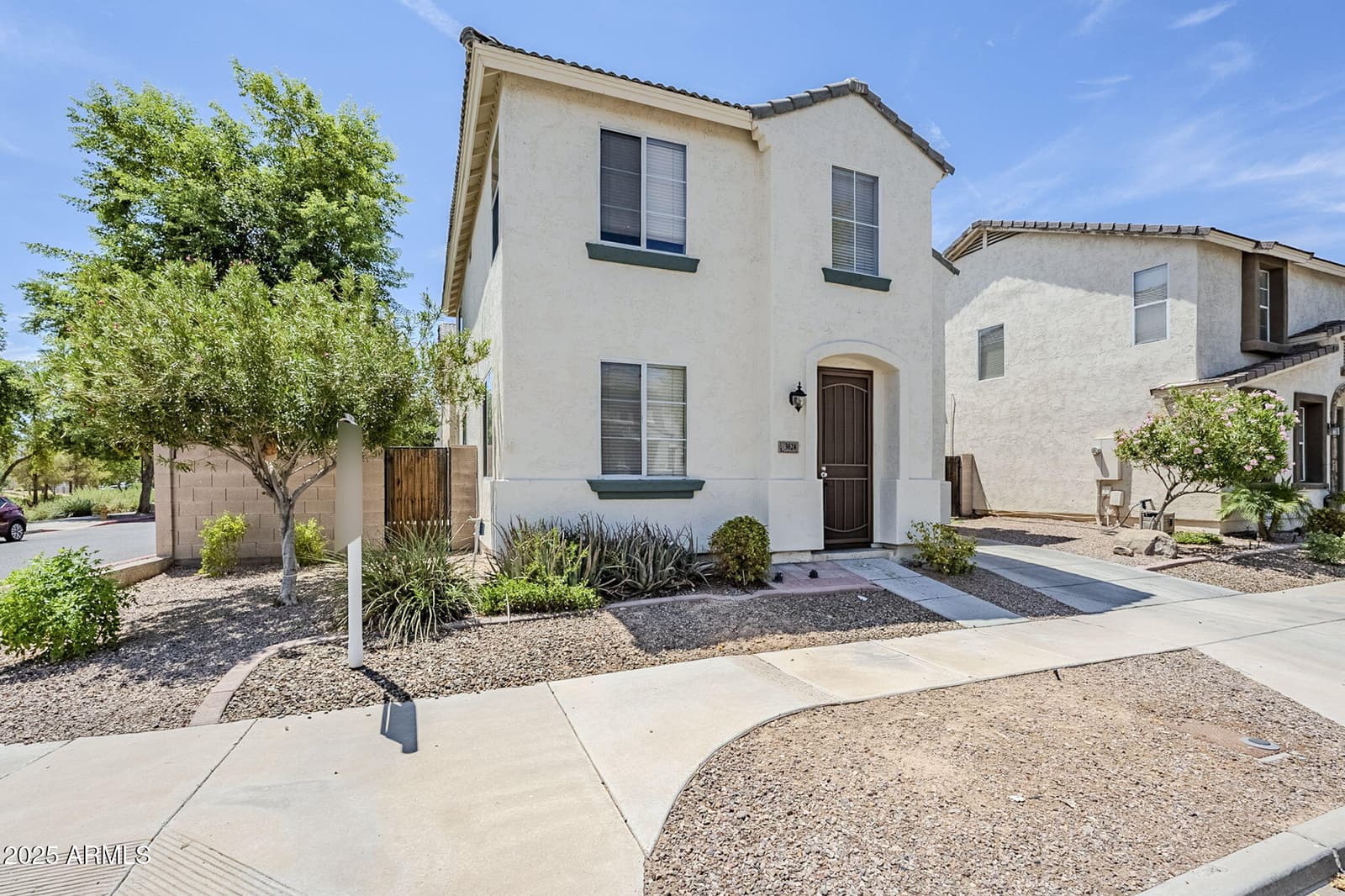 3024 S 101ST Avenue, Tolleson, AZ 85353 — photo 3 of 45