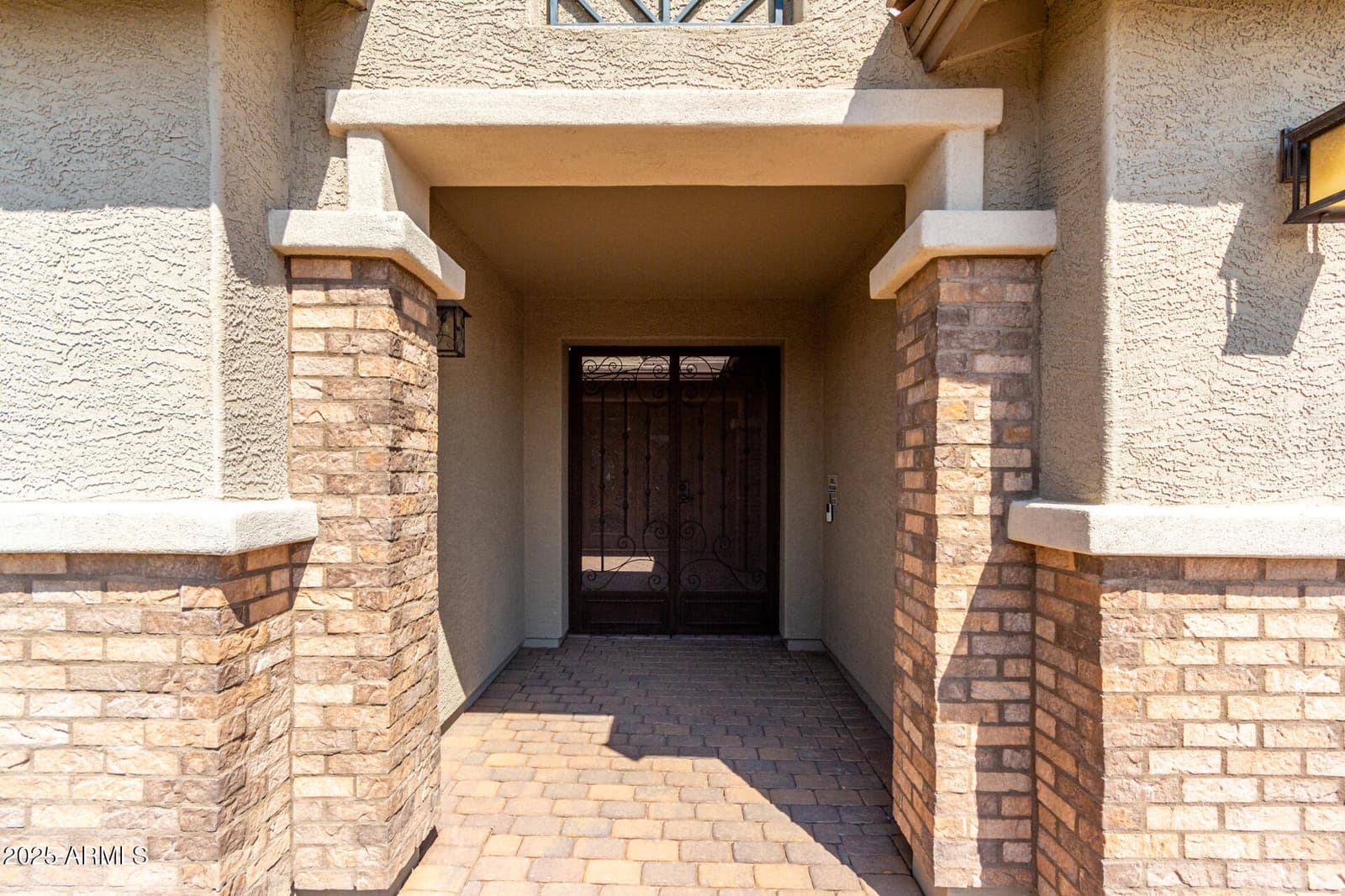 6523 N 135TH Drive, Glendale, AZ 85307 — photo 4 of 41