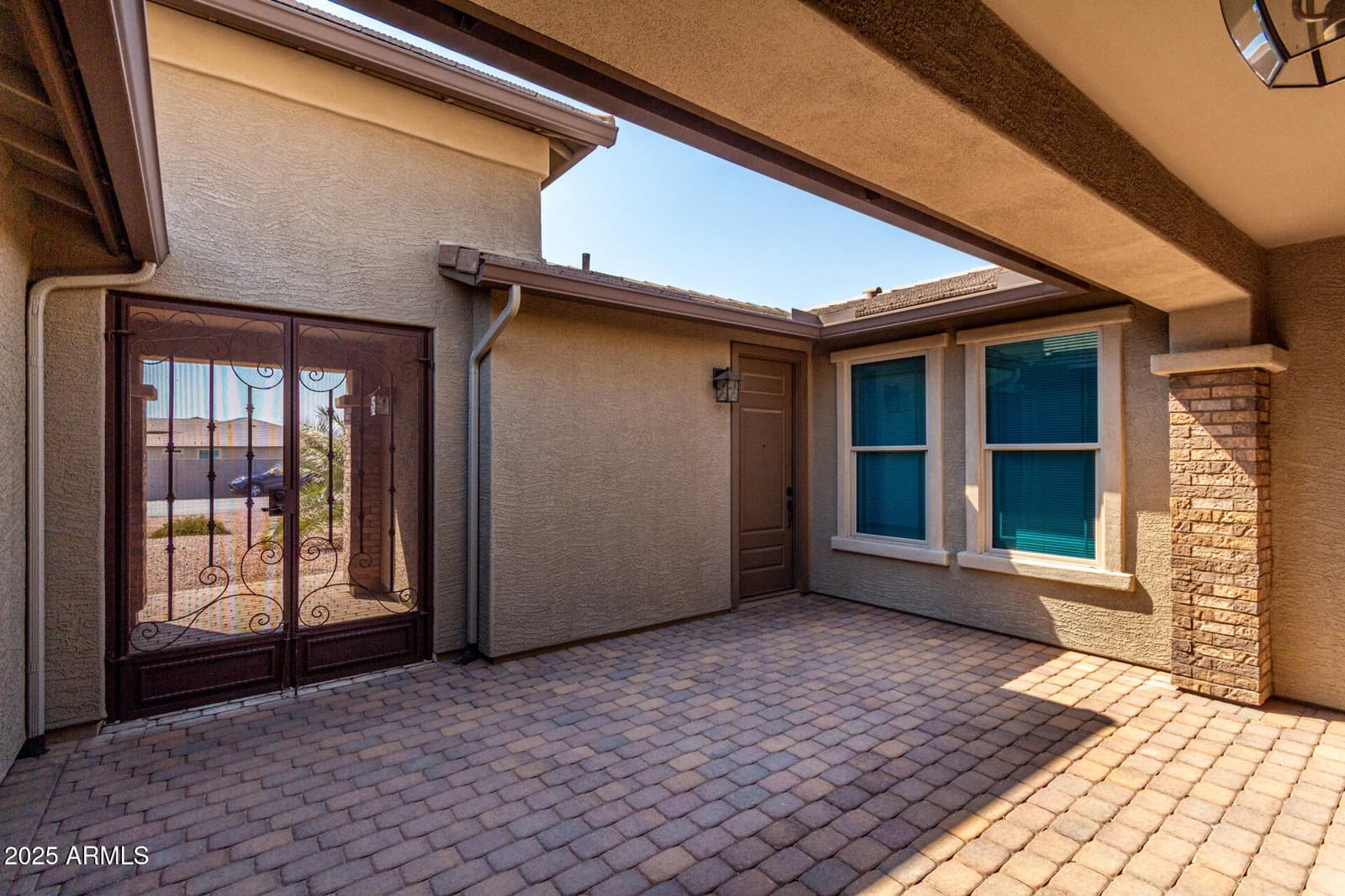 6523 N 135TH Drive, Glendale, AZ 85307 — photo 5 of 41
