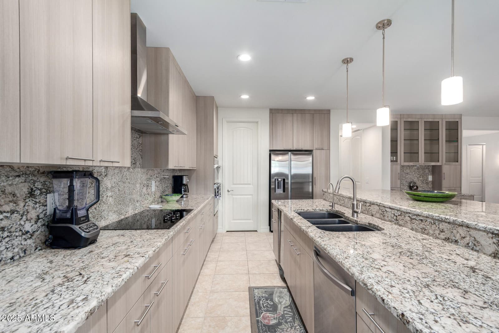 6523 N 135TH Drive, Glendale, AZ 85307 — photo 17 of 41