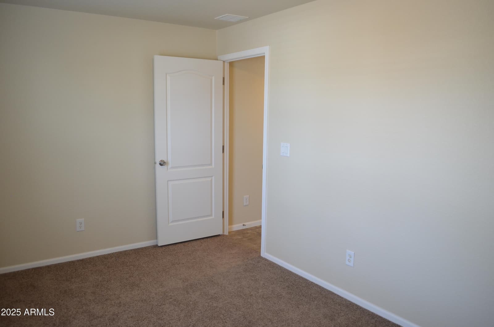 2701 E ALLRED Avenue 160, Mesa, AZ 85204 — photo 10 of 17