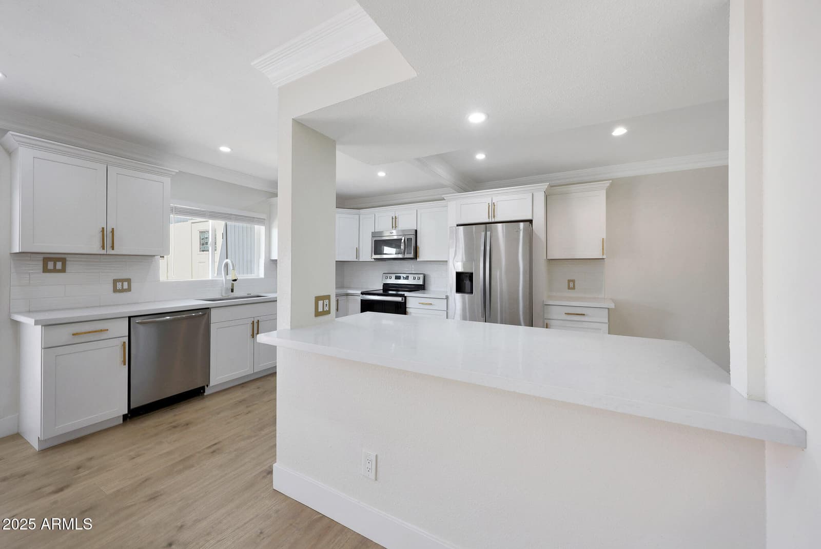 8238 E KEIM Drive, Scottsdale, AZ 85250 — photo 4 of 45