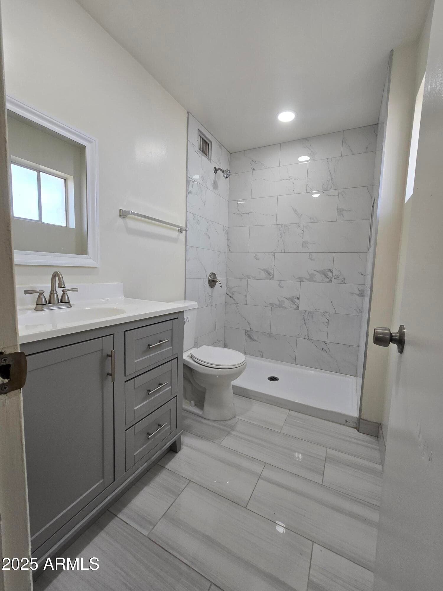 3207 W JOAN DE ARC Avenue, Phoenix, AZ 85029 — photo 17 of 24