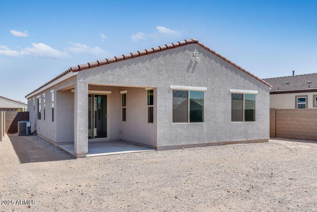 18147 W HIDDENVIEW Drive, Goodyear, AZ 85338 — photo 32 of 41