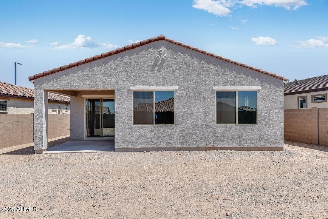 18147 W HIDDENVIEW Drive, Goodyear, AZ 85338 — photo 33 of 41