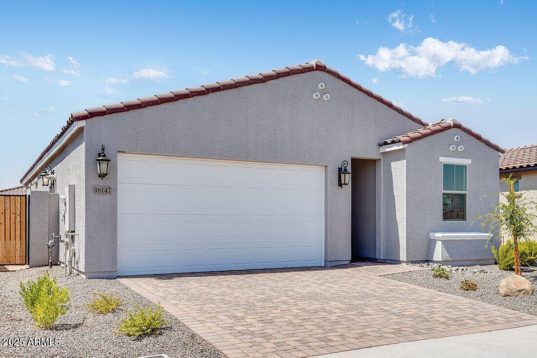 18147 W HIDDENVIEW Drive, Goodyear, AZ 85338 — photo 34 of 41