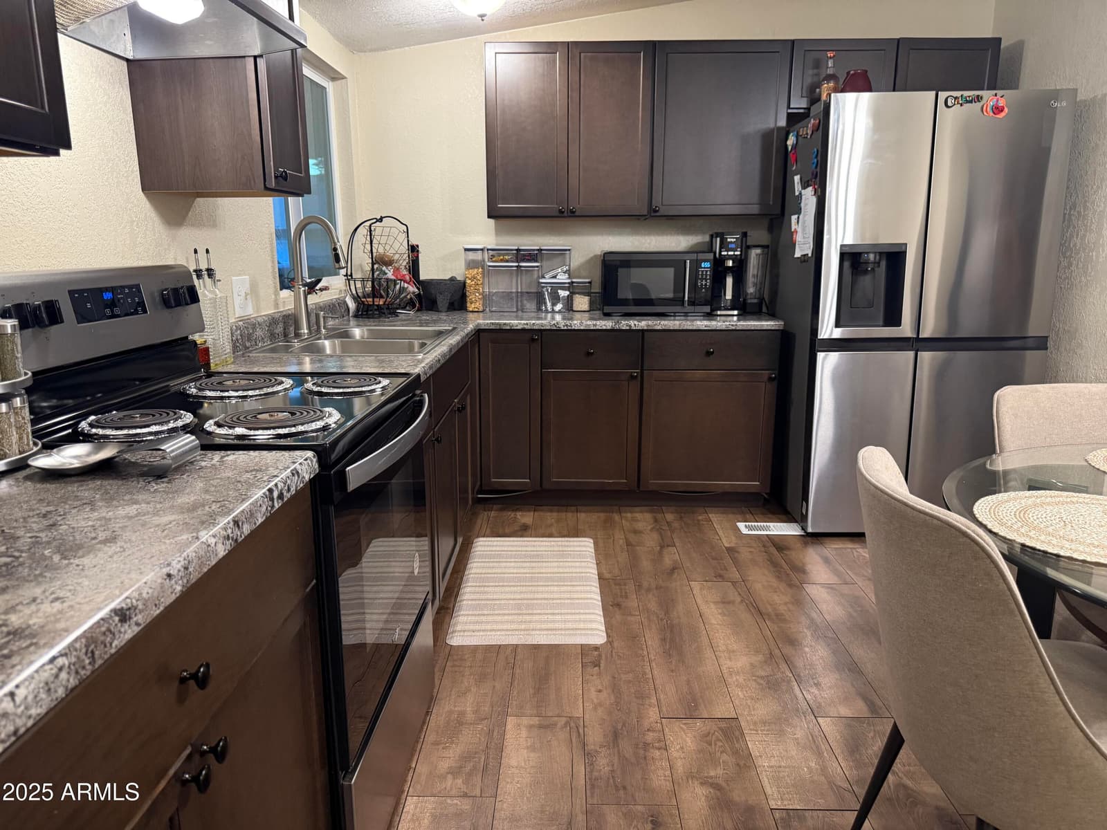 15601 N 19TH Avenue 203, Phoenix, AZ 85023 — photo 4 of 14