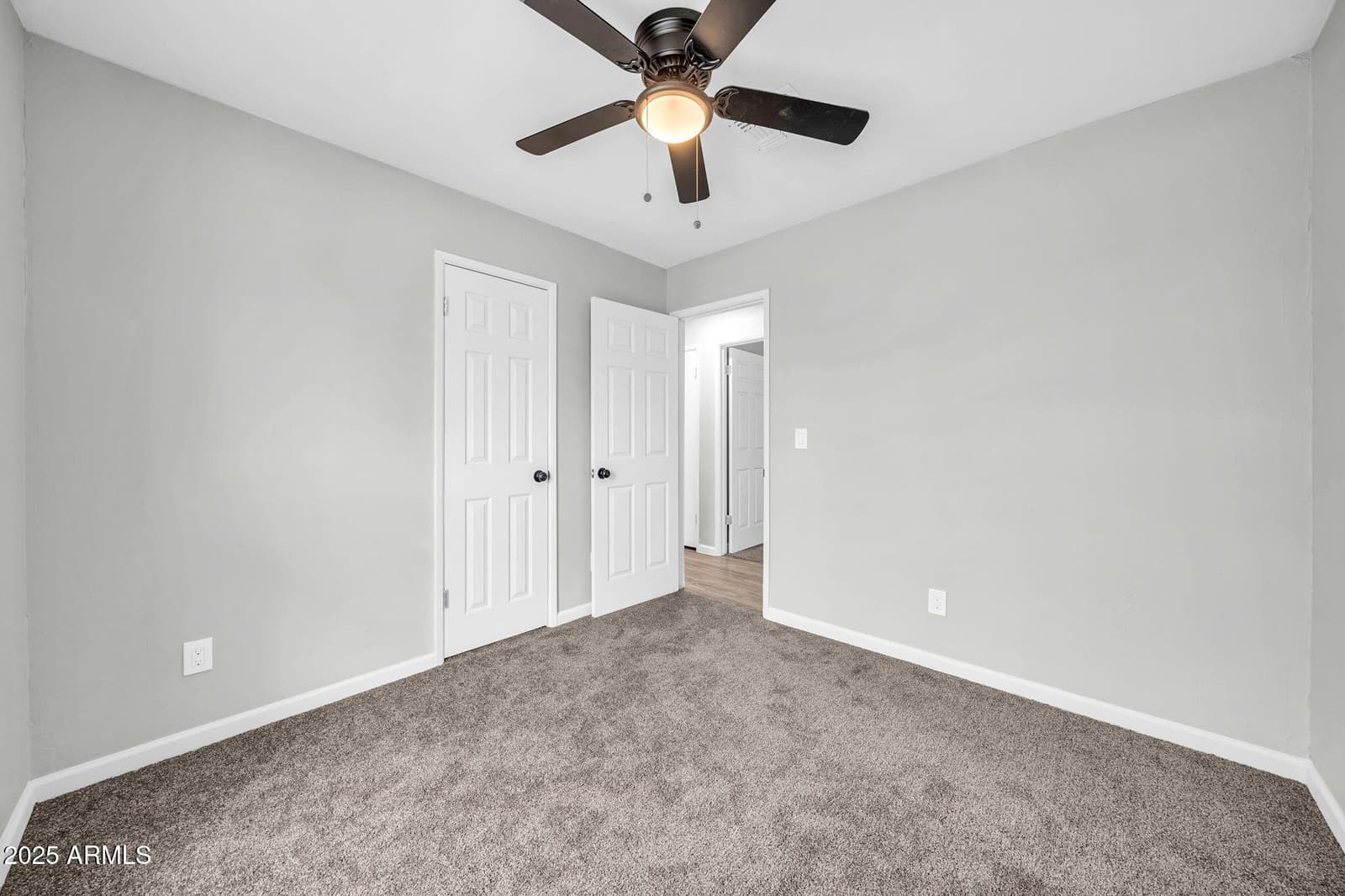 4301 E BLUEFIELD Avenue, Phoenix, AZ 85032 — photo 27 of 36