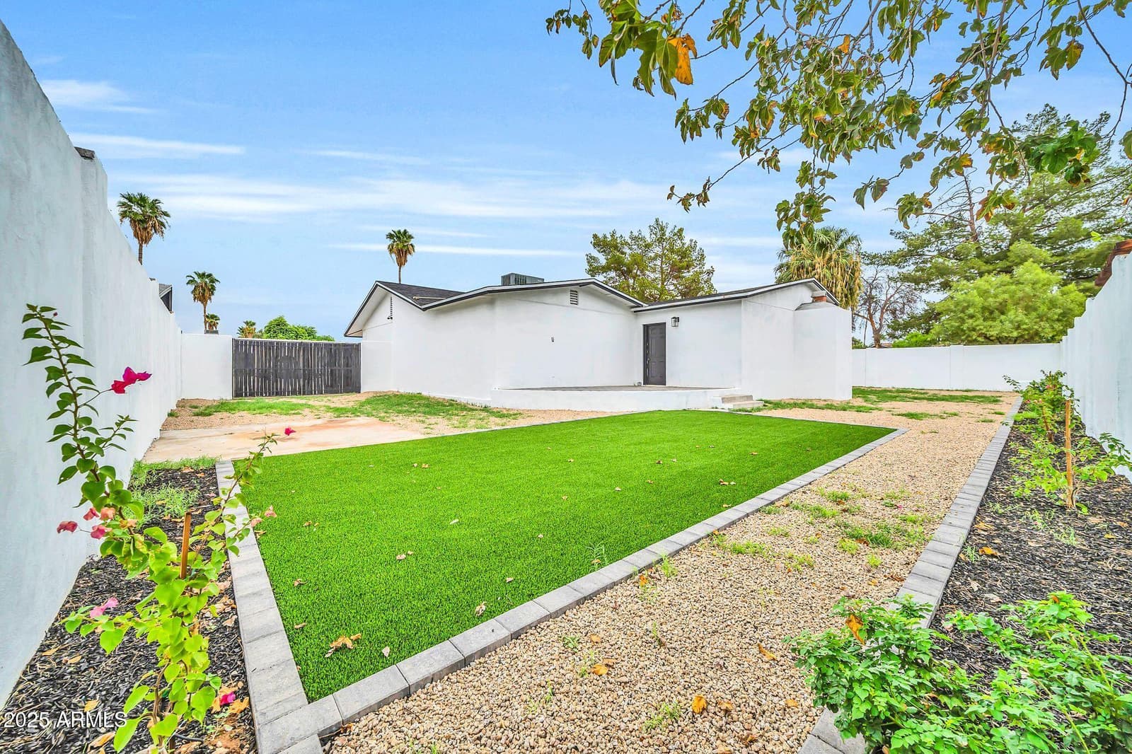 4301 E BLUEFIELD Avenue, Phoenix, AZ 85032 — photo 33 of 36