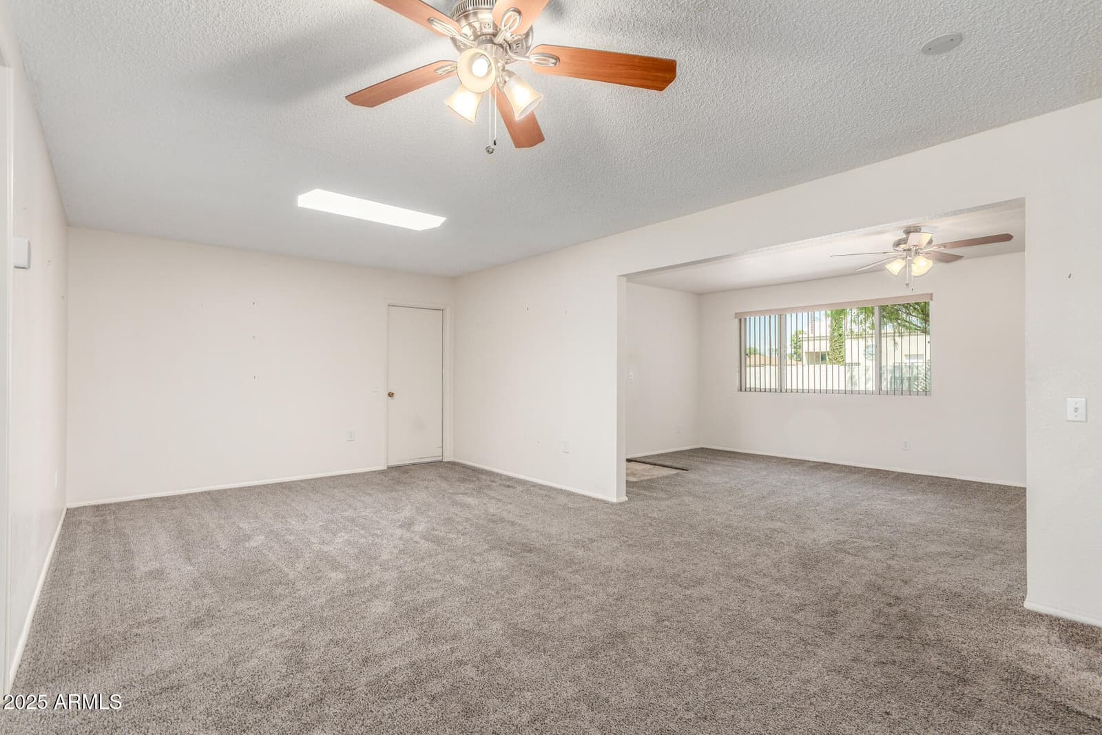 9732 W NEWPORT Drive, Sun City, AZ 85351 — photo 10 of 32