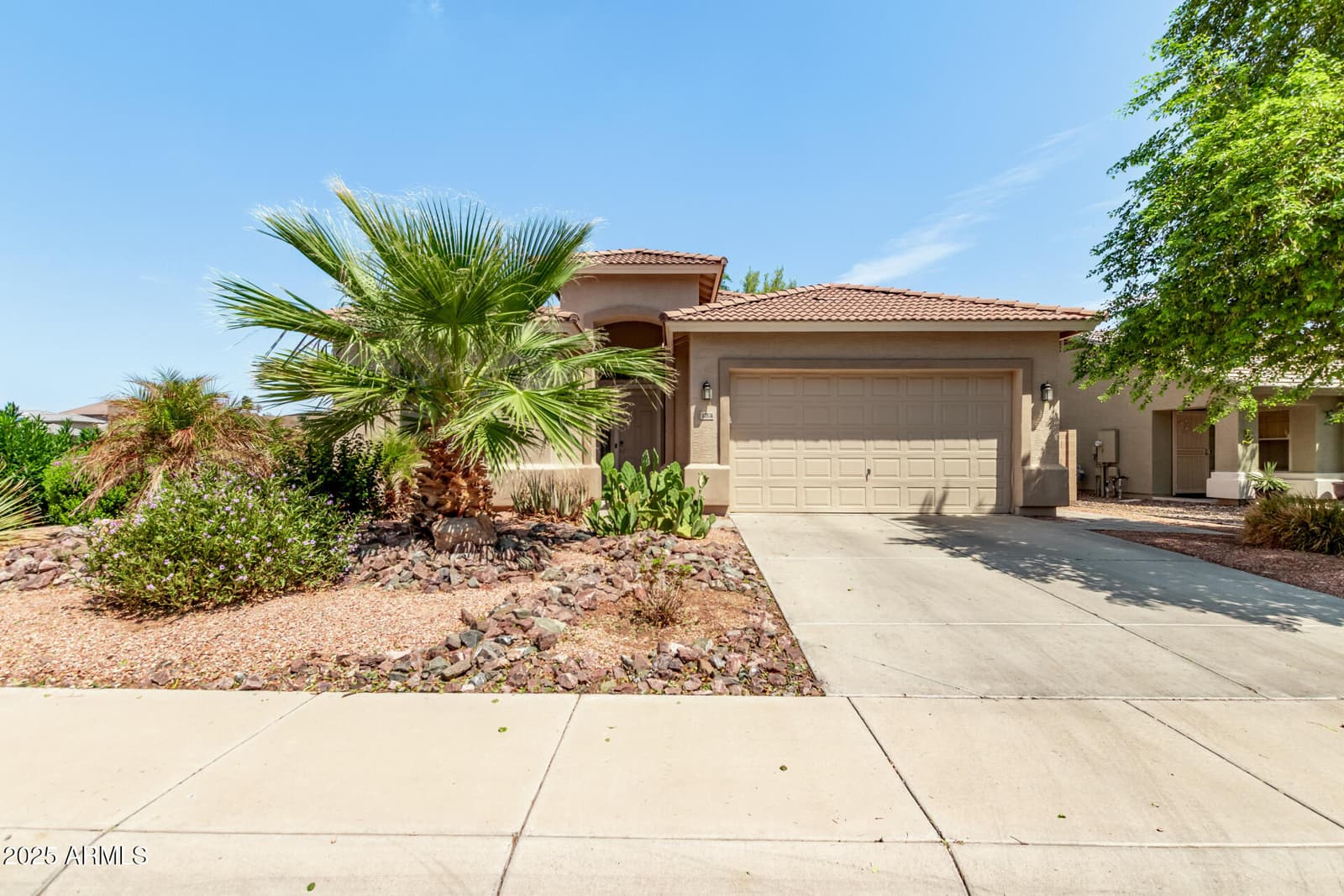 43936 W KRAMER Lane, Maricopa, AZ 85138 — photo 2 of 40