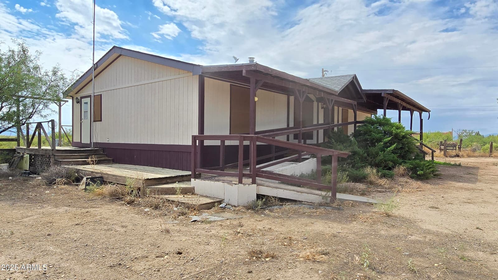 5008 N JOE HINES Road, Willcox, AZ 85643 — photo 3 of 23