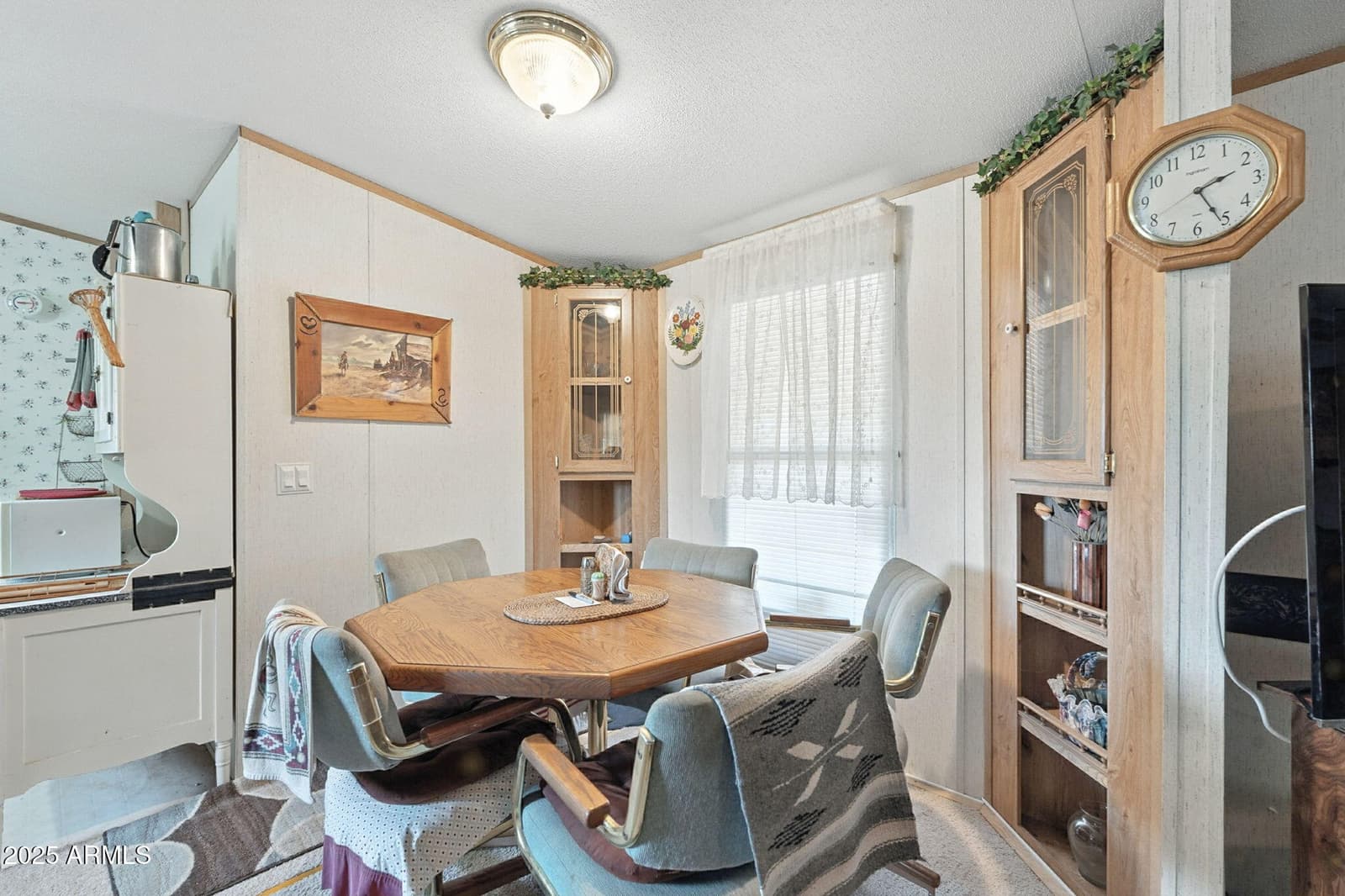 1900 W RUNNING DEER Drive, Queen Valley, AZ 85118 — photo 19 of 80