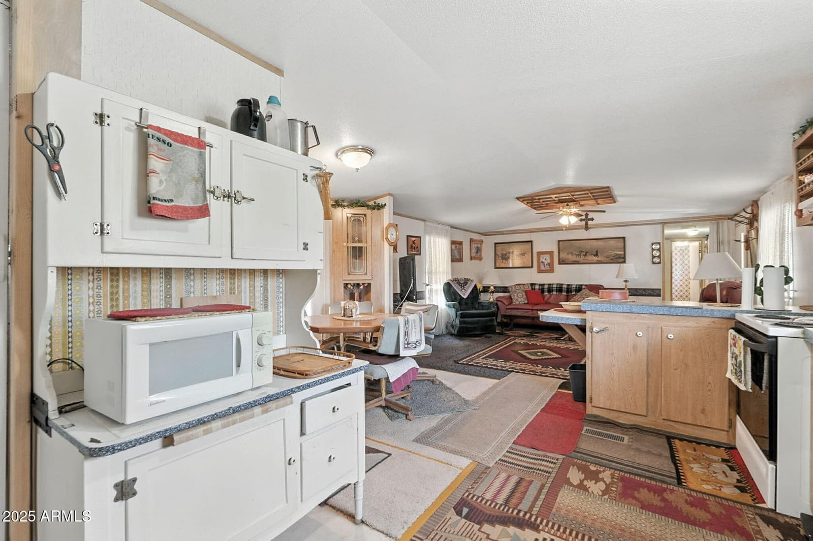 1900 W RUNNING DEER Drive, Queen Valley, AZ 85118 — photo 23 of 80