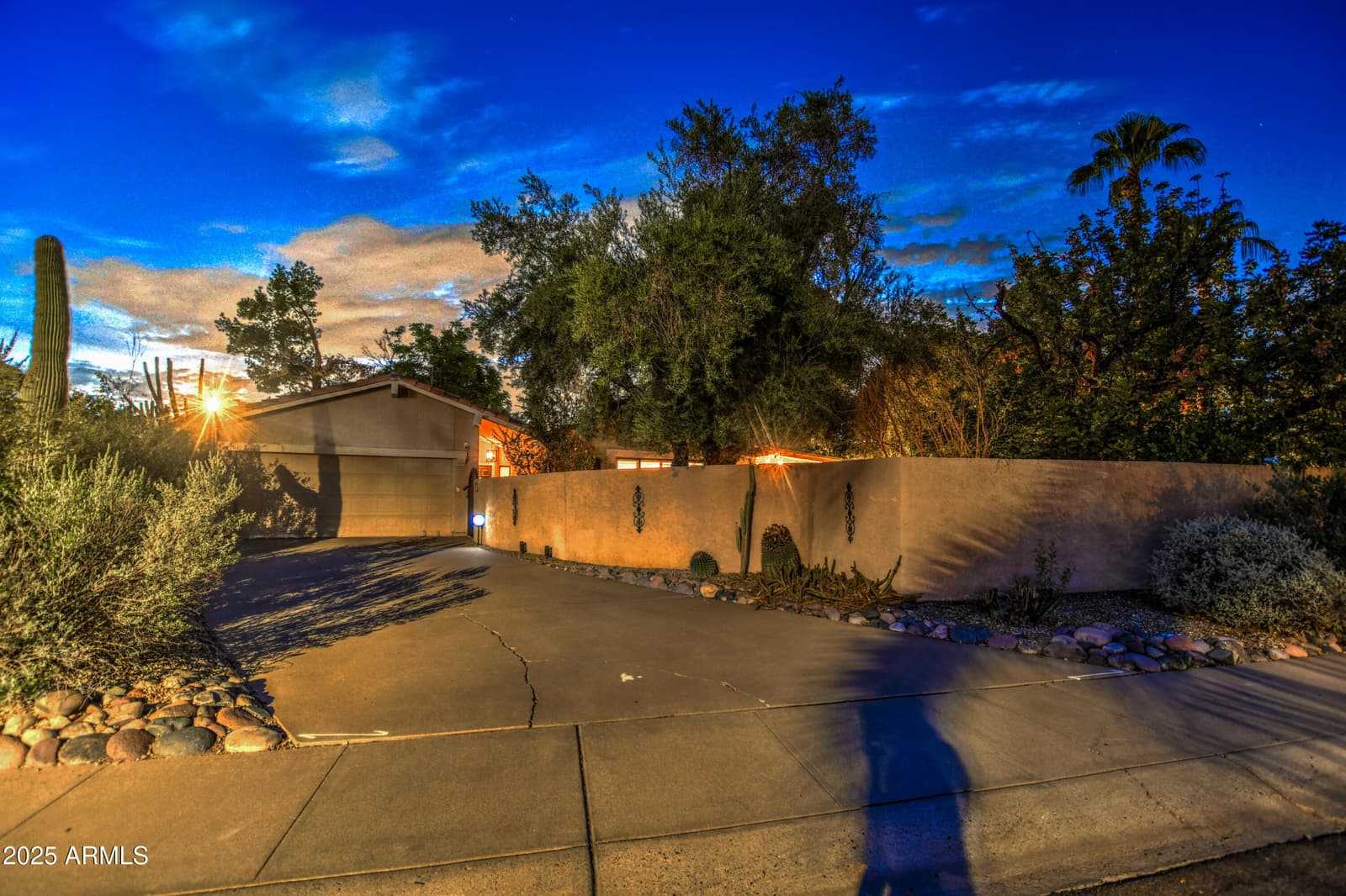 7806 N Via Del Sol, Scottsdale, AZ 85258 — photo 2 of 48