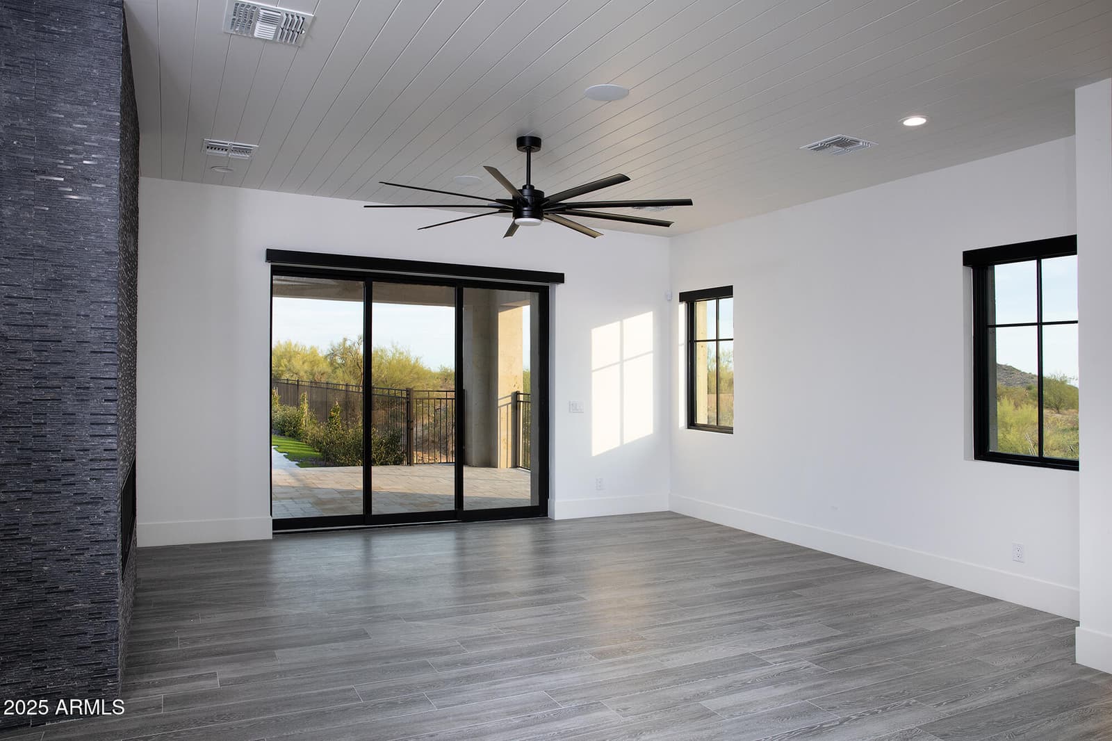 8333 E WHISPER ROCK Trail, Scottsdale, AZ 85266 — photo 14 of 43