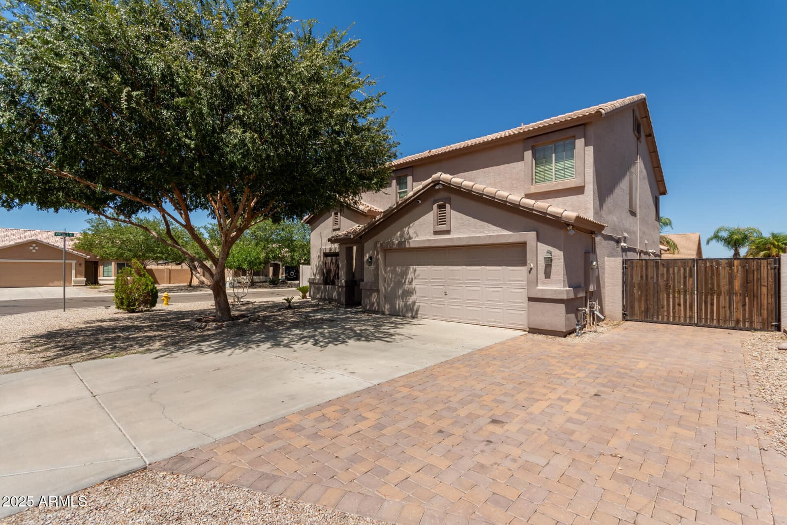 1614 E VERNOA Street, San Tan Valley, AZ 85140 — photo 2 of 37