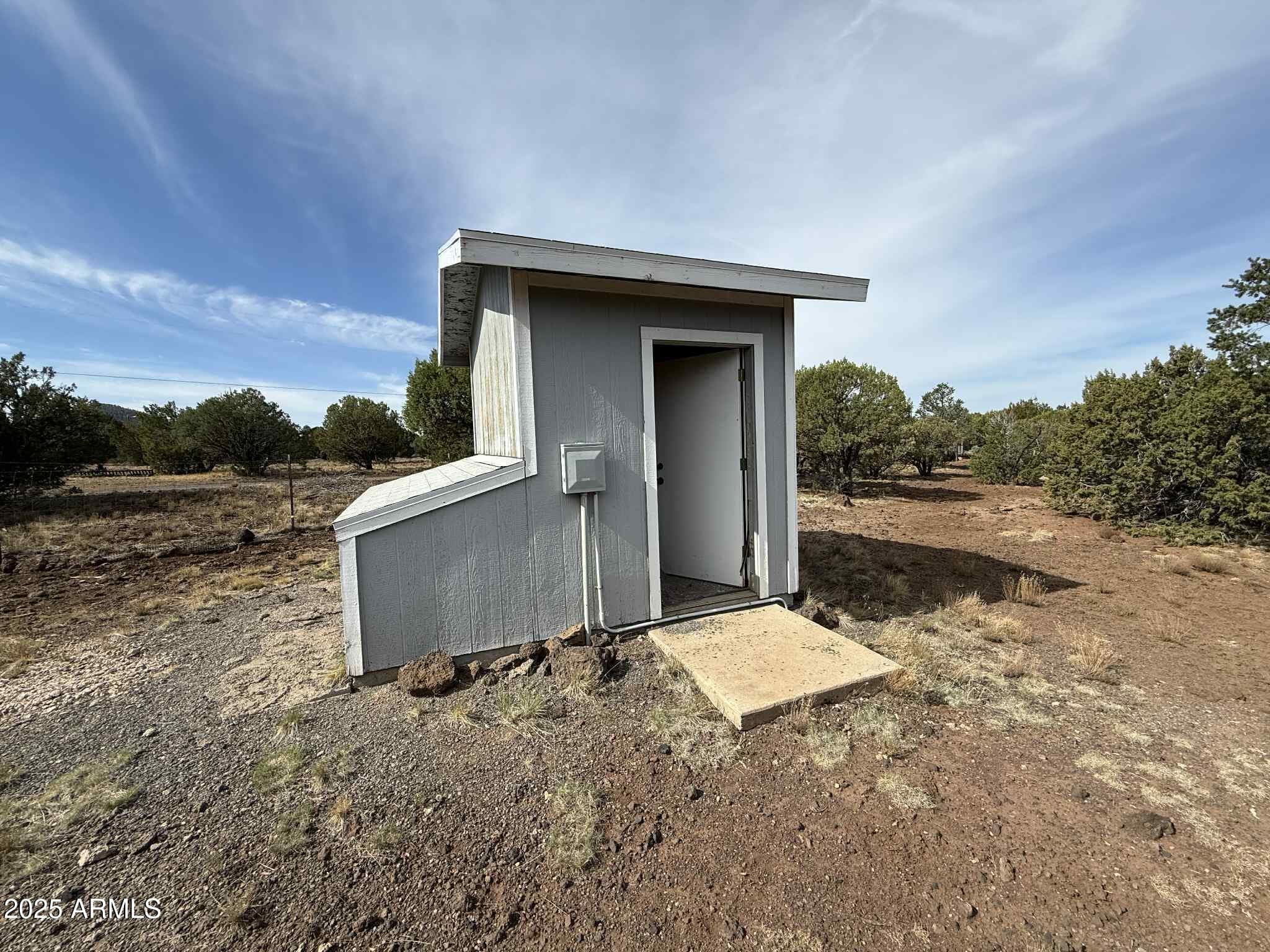 61 N3062, Vernon, AZ 85940 — photo 36 of 55