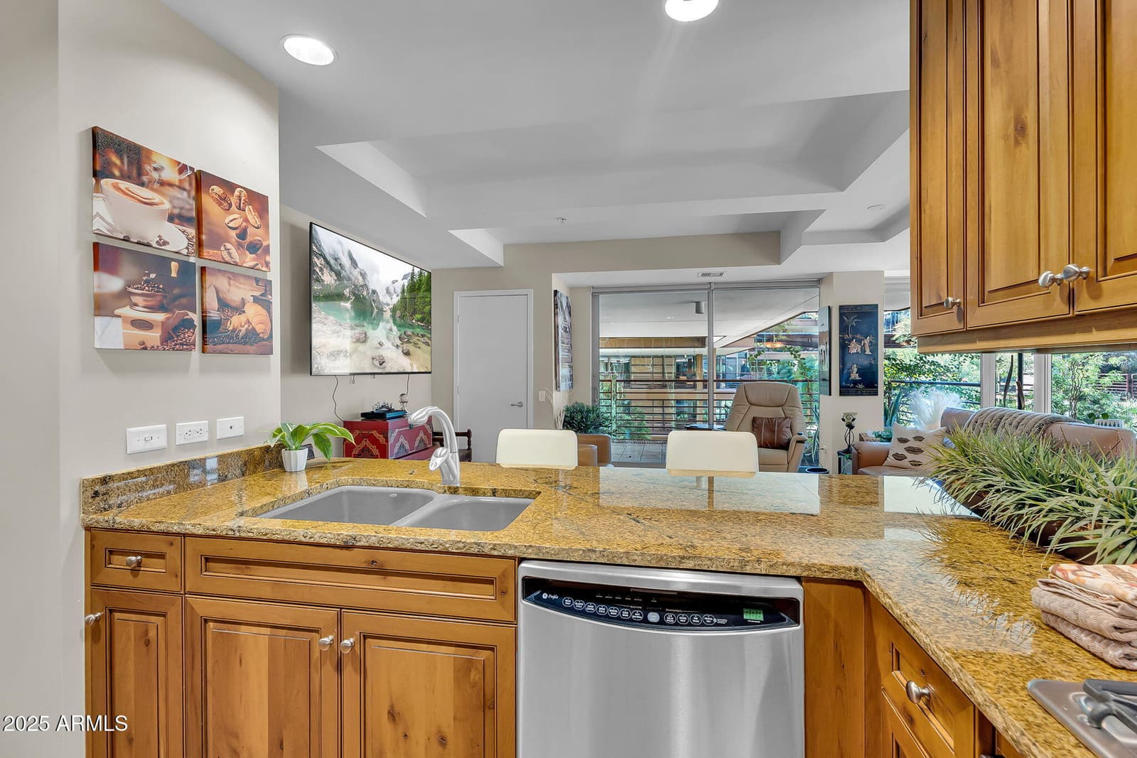 7141 E RANCHO VISTA Drive 3007, Scottsdale, AZ 85251 — photo 10 of 43
