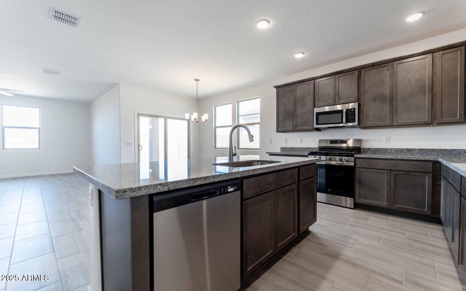 17595 N BOLERNO Drive, Maricopa, AZ 85138 — photo 10 of 31