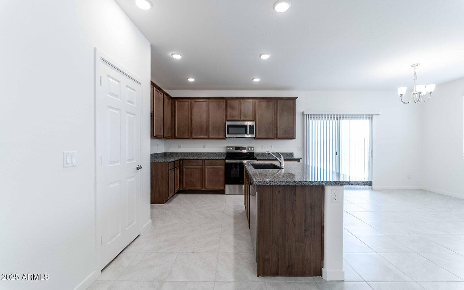 17605 N BOLERNO Drive, Maricopa, AZ 85138 — photo 10 of 28