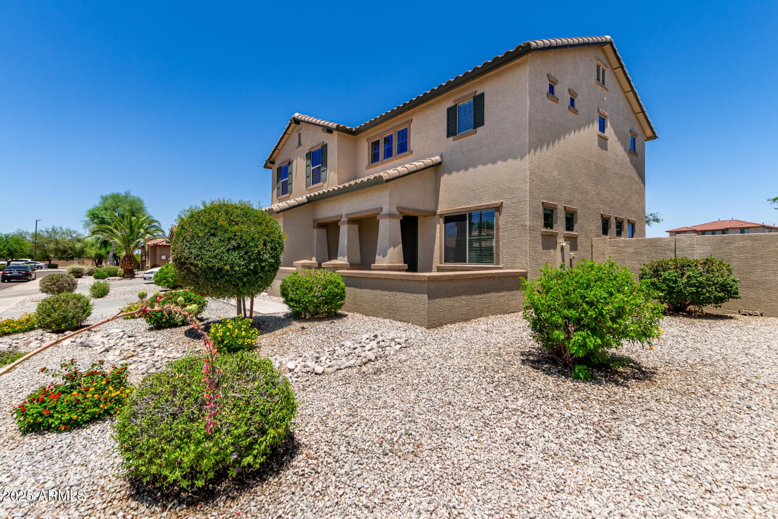 16450 W LILAC Street, Goodyear, AZ 85338 — photo 3 of 37