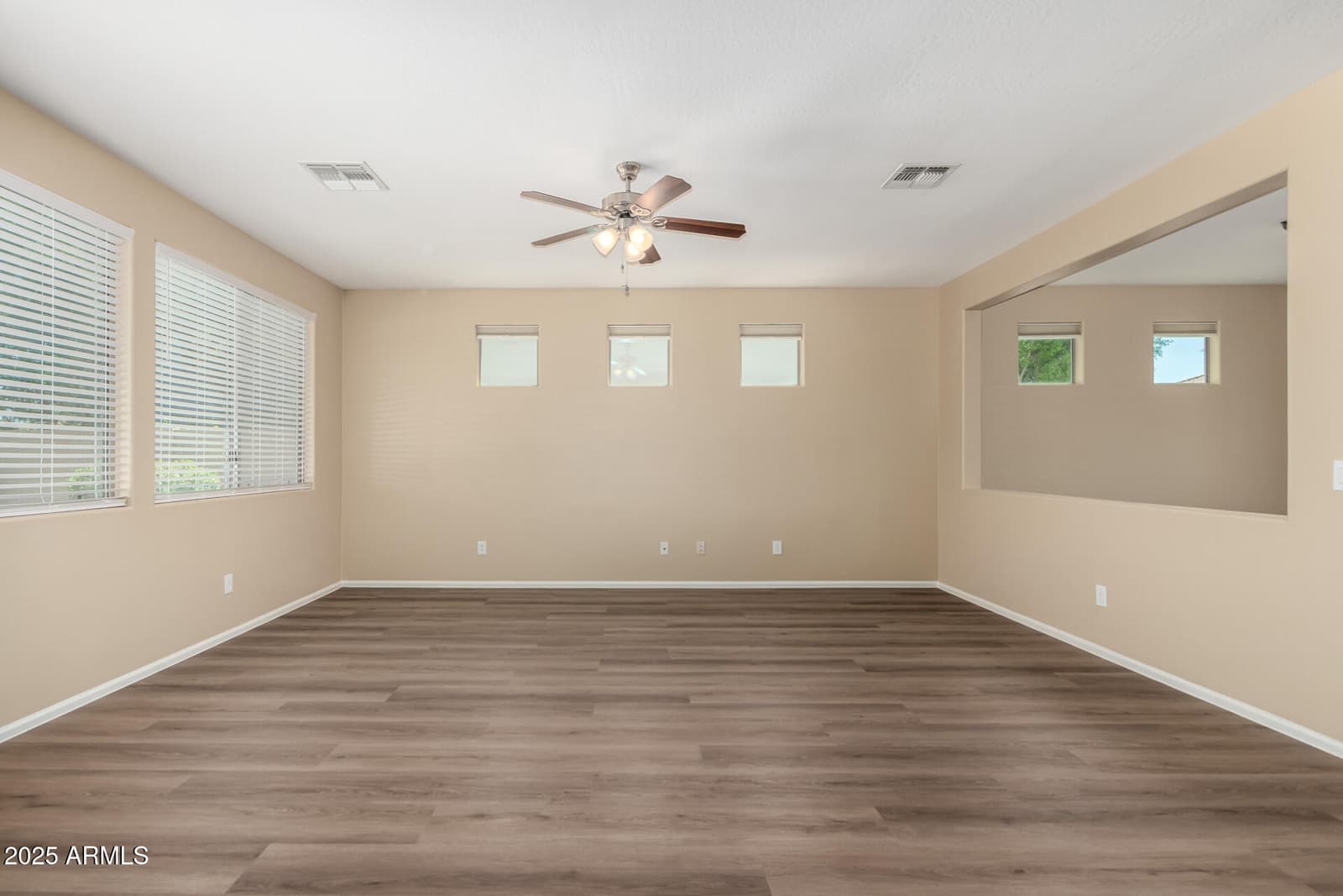 16450 W LILAC Street, Goodyear, AZ 85338 — photo 10 of 37