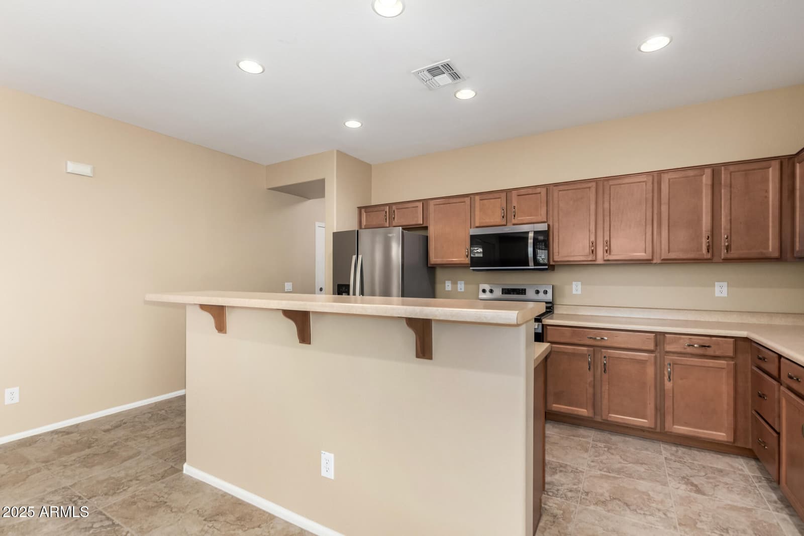 16450 W LILAC Street, Goodyear, AZ 85338 — photo 15 of 37