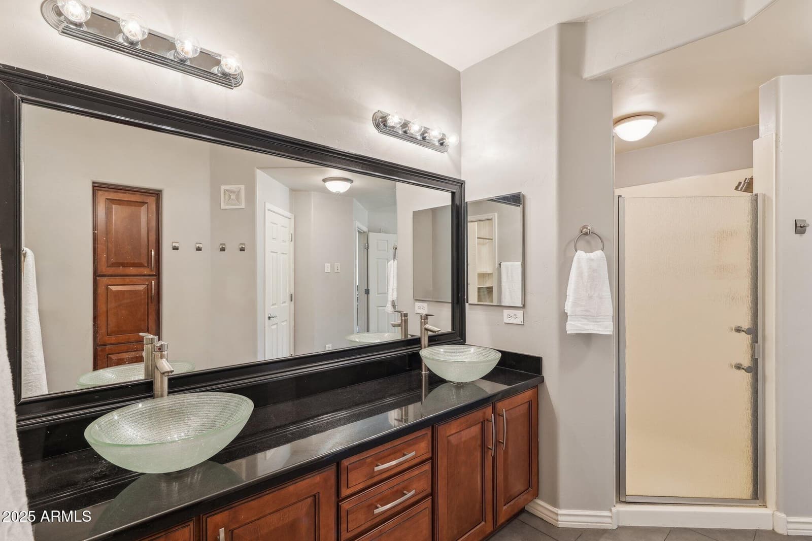 5350 E DEER VALLEY Drive 2408, Phoenix, AZ 85054 — photo 11 of 32
