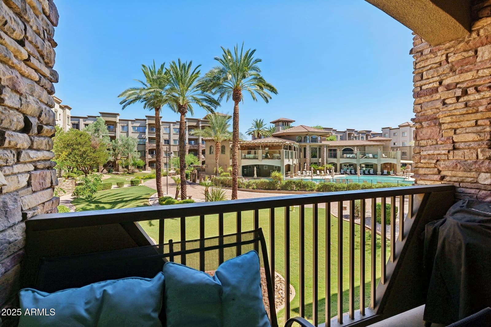 5350 E DEER VALLEY Drive 2408, Phoenix, AZ 85054 — photo 20 of 32