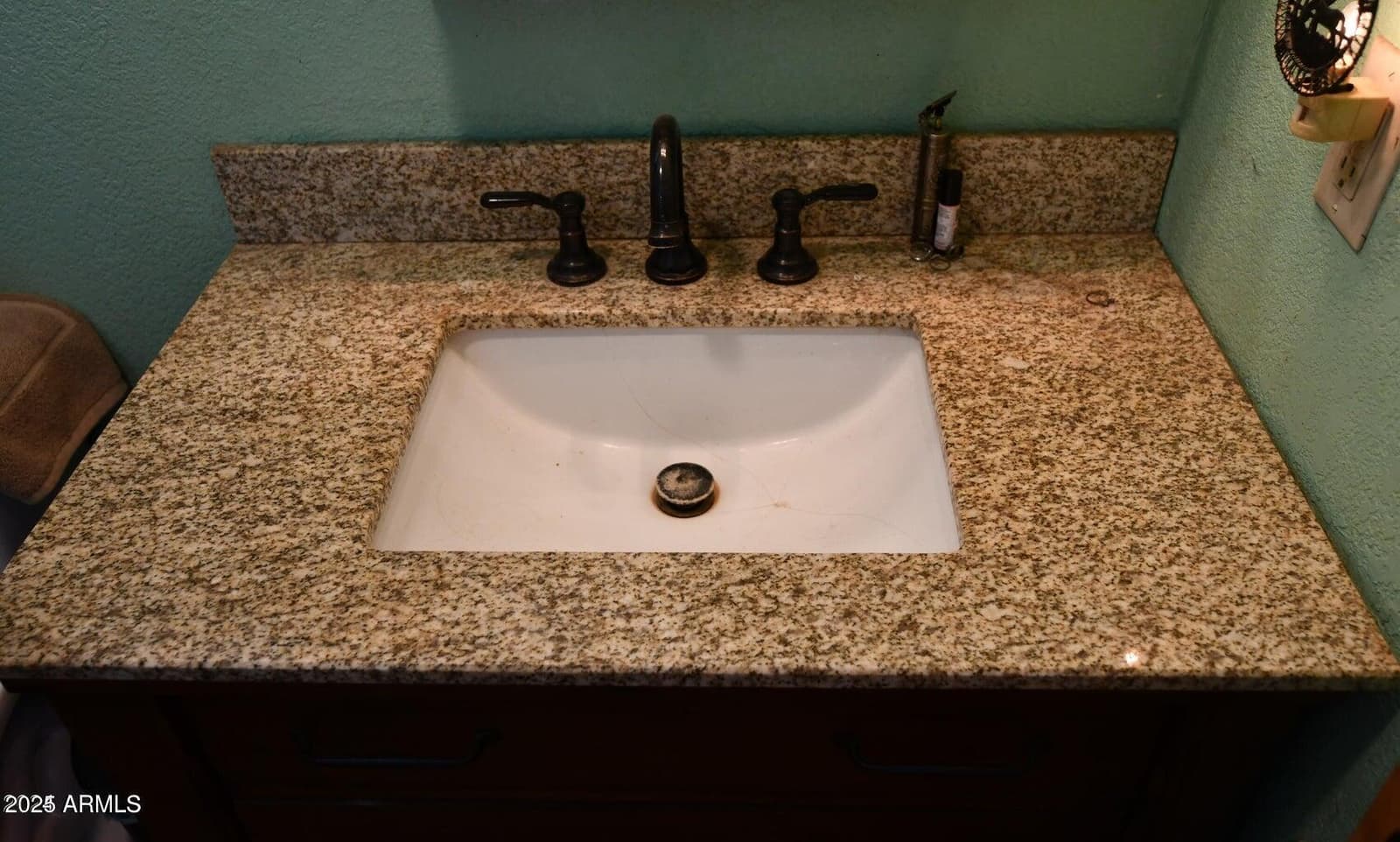 653 E BORDER Road, Bisbee, AZ 85603 — photo 16 of 34