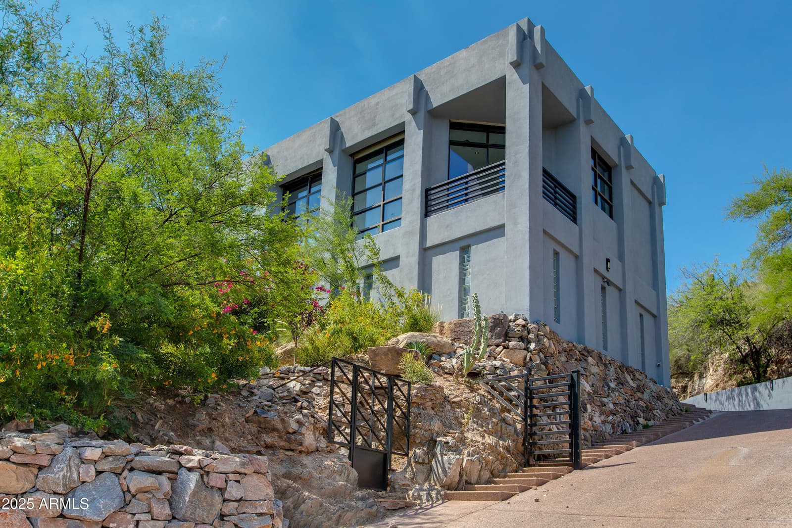4228 E HIGHLANDS Drive, Paradise Valley, AZ 85253 — photo 1 of 36